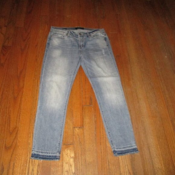 LUCKY BRAND Brooke Capri Mid-Rise Jeans - Picture 9 of 12